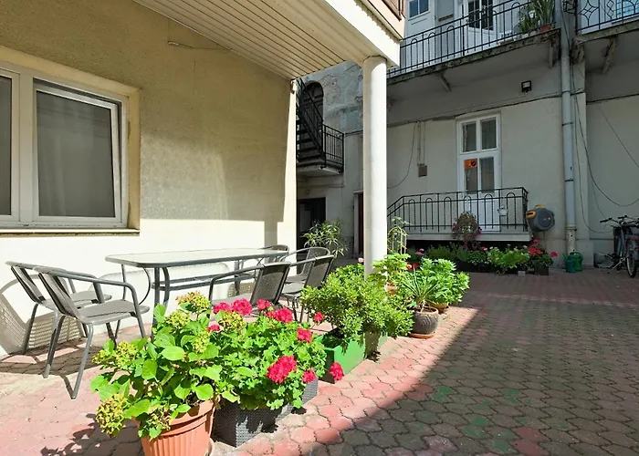 Urban Nest s Radziwillowska 12